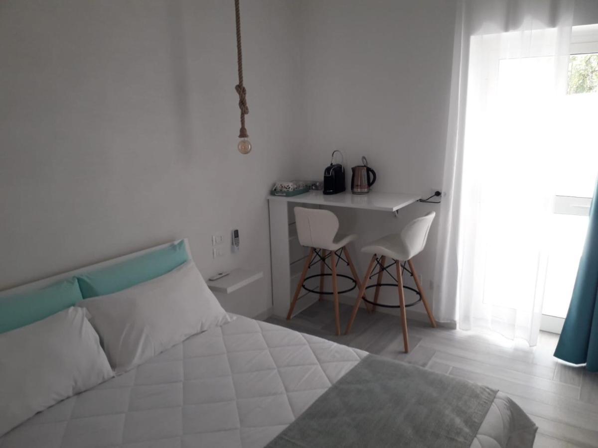 Aquamari B&B Vieste Bagian luar foto