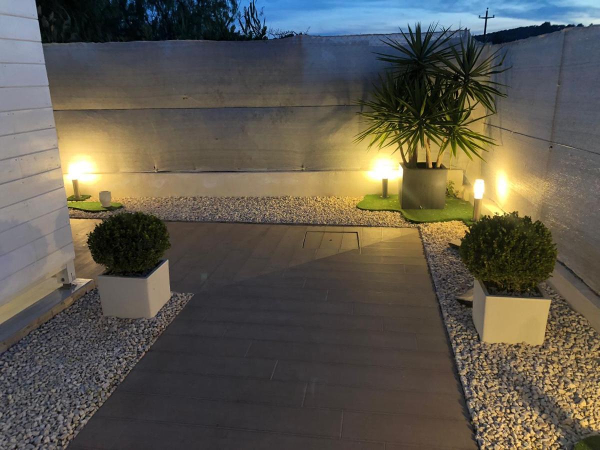 Aquamari B&B Vieste Bagian luar foto