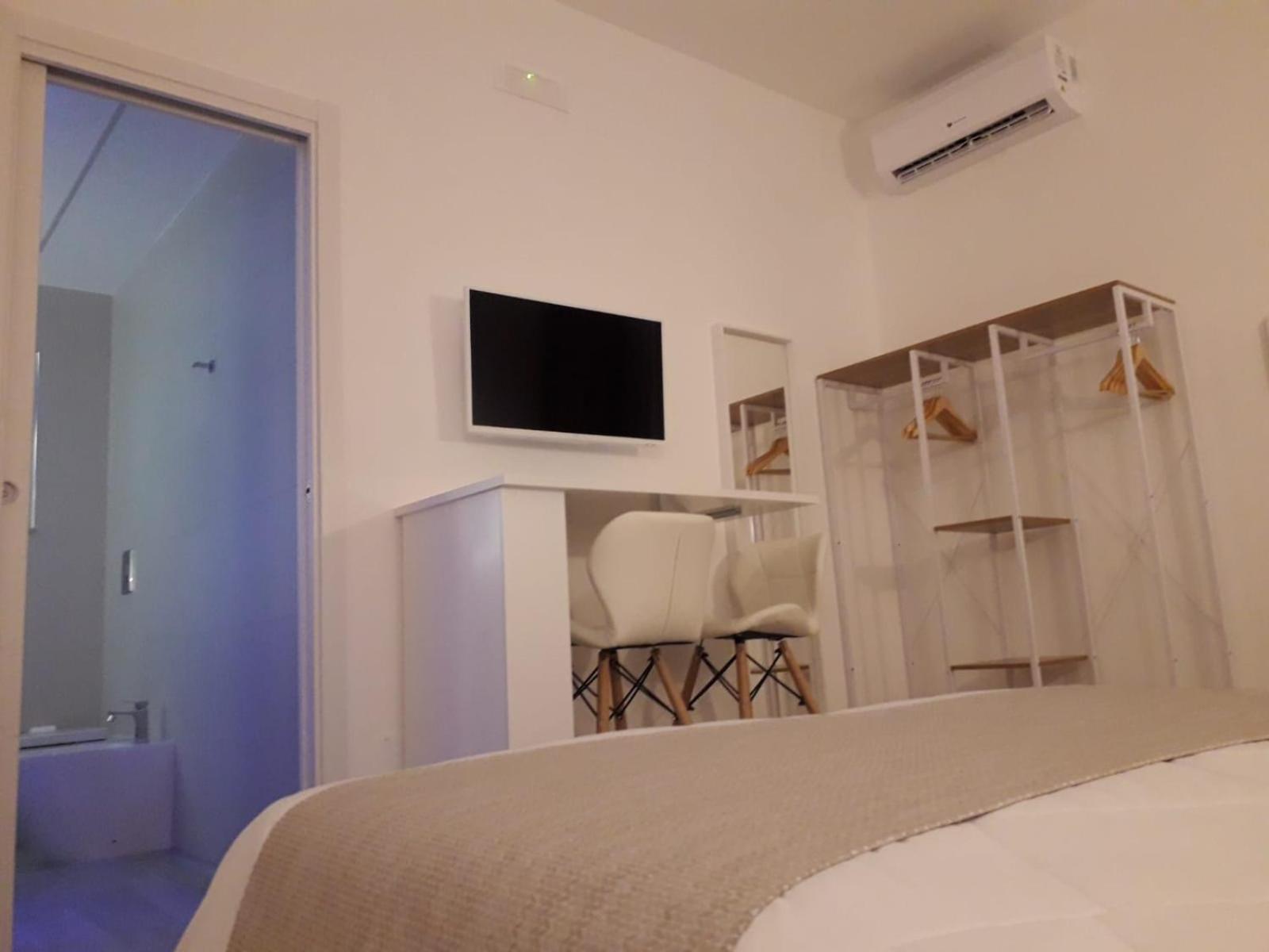 Aquamari B&B Vieste Bagian luar foto