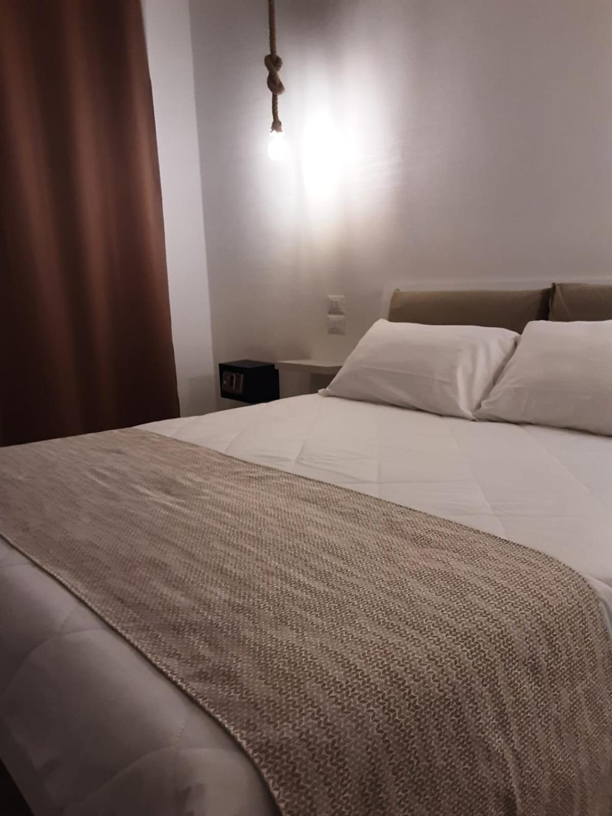 Aquamari B&B Vieste Bagian luar foto